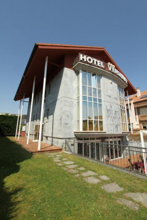 Гостиница Hotel Verdemar  Рибадеселья